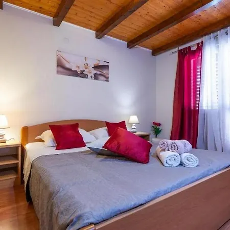 아파트 With Parking Space Vela Luka, Korcula - 20932 벨라루카